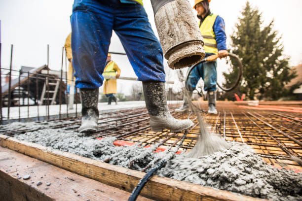 Best Concrete Sidewalk Installation  in Stanberry, MO